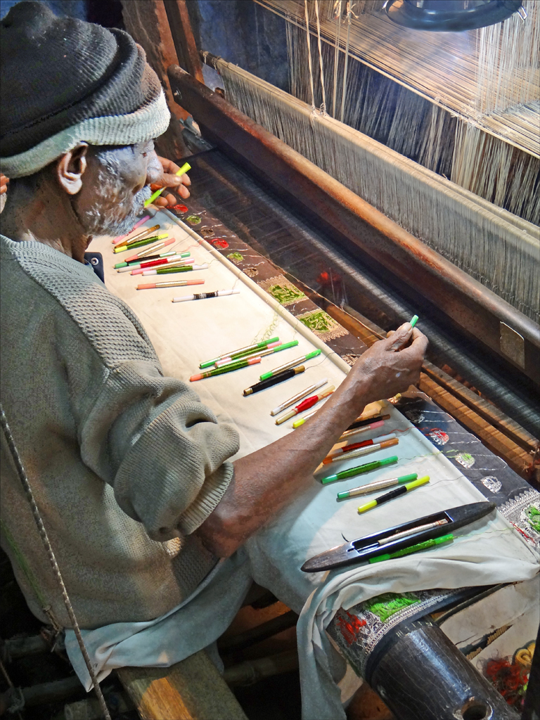 Exclusive kashmiri handlooms